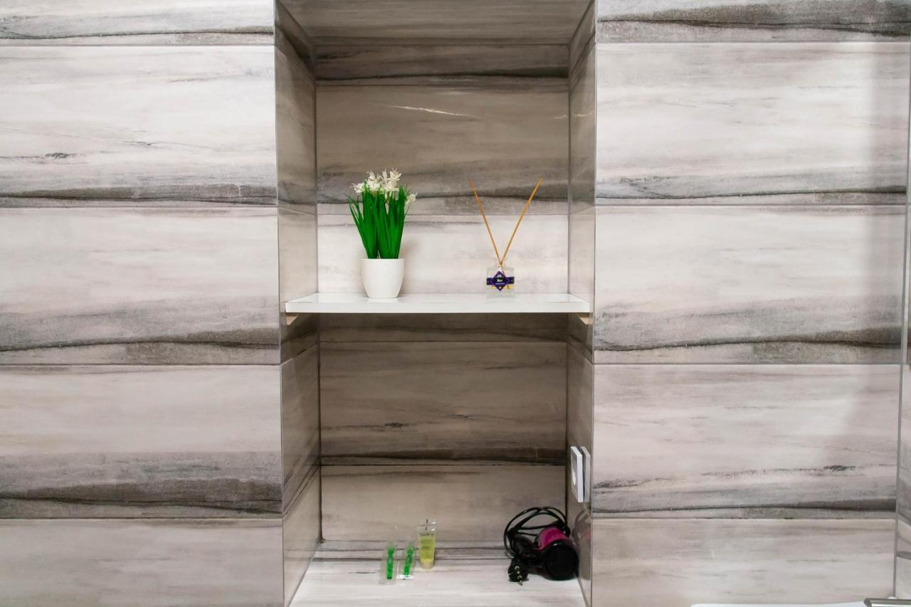 Style And Smart Apartman Lviv Kültér fotó
