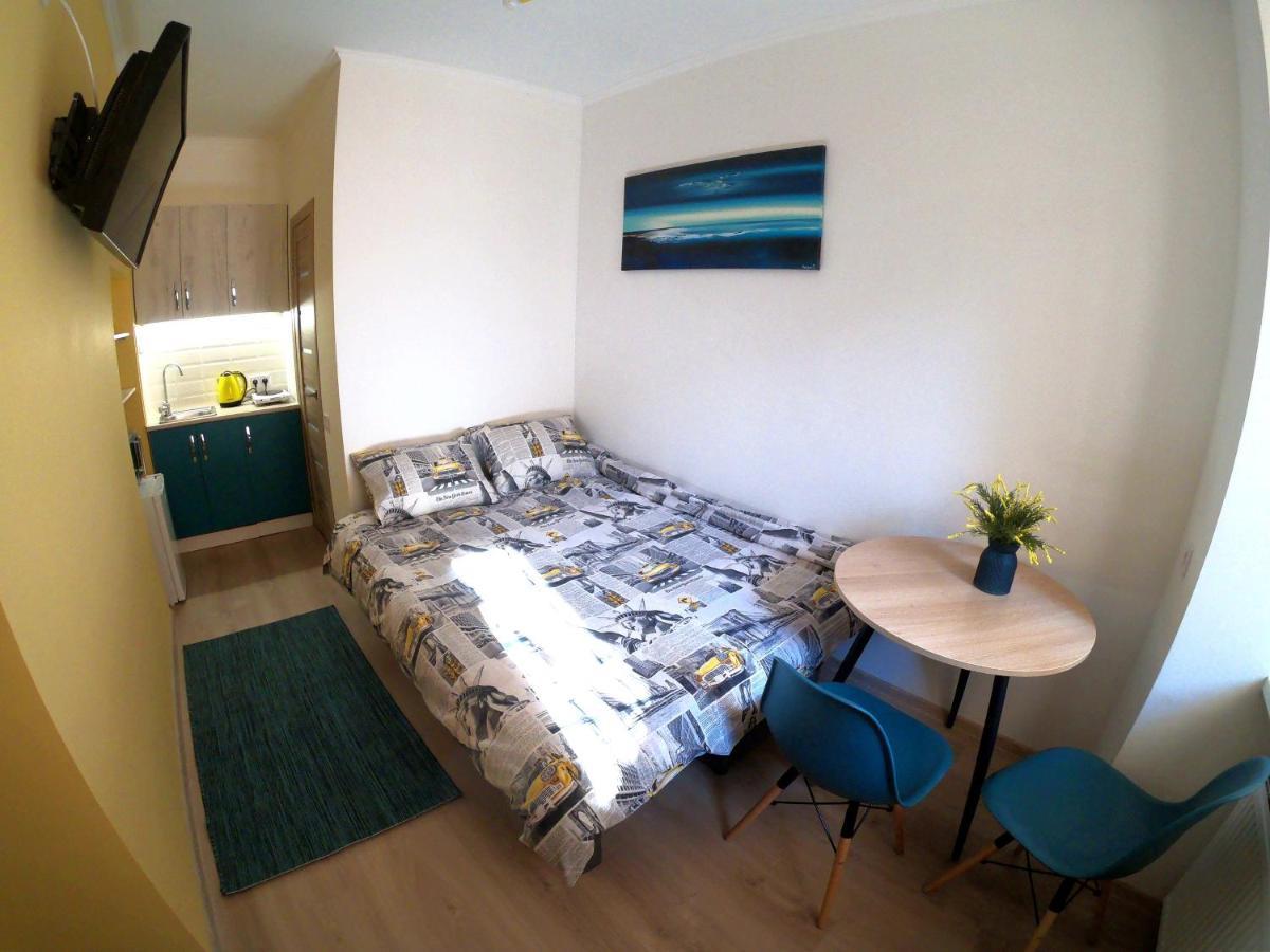 Style And Smart Apartman Lviv Kültér fotó